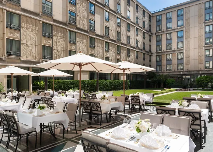 L\'Hotel Du Collectionneur Paris